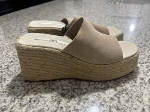 Zara Split Leather Jute platform wedge US Sz 9 / 40